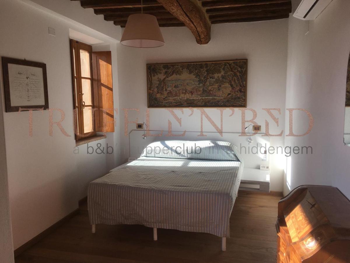 Bed and Breakfast Truffle'N'Bed à San Giovanni dʼAsso Extérieur photo